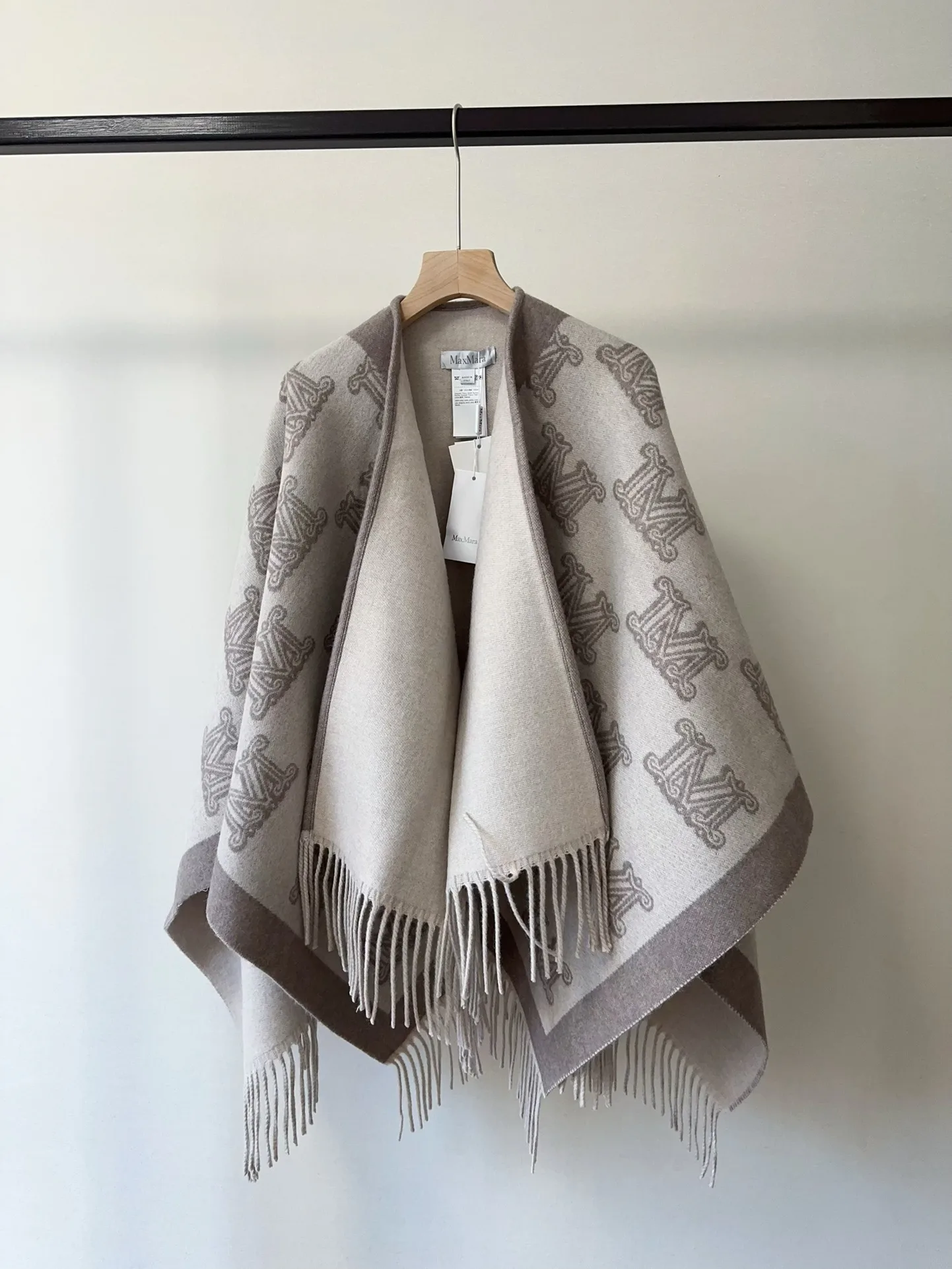Пальто Женские Max Mara 18936672