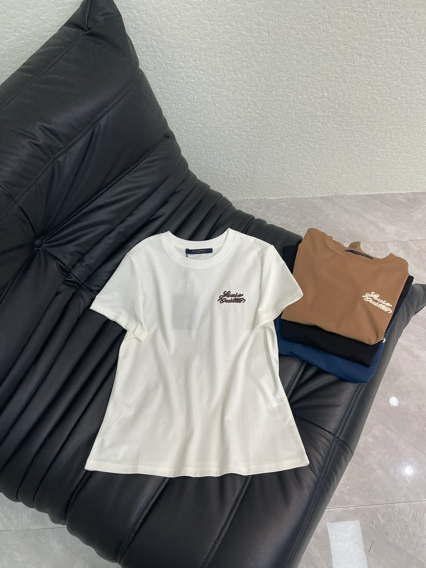 Футболки Женские Louis Vuitton 11340554