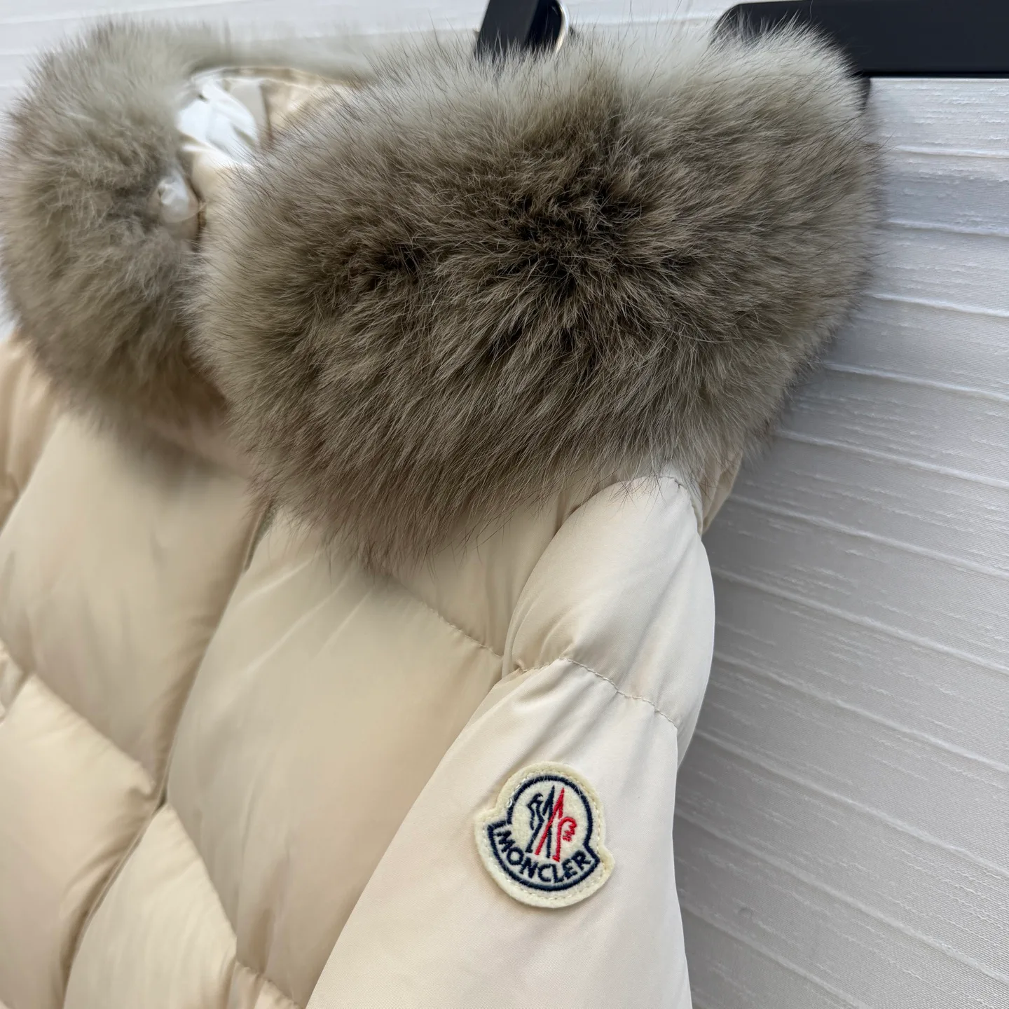 Куртки И Пуховики Женские Moncler 18710903