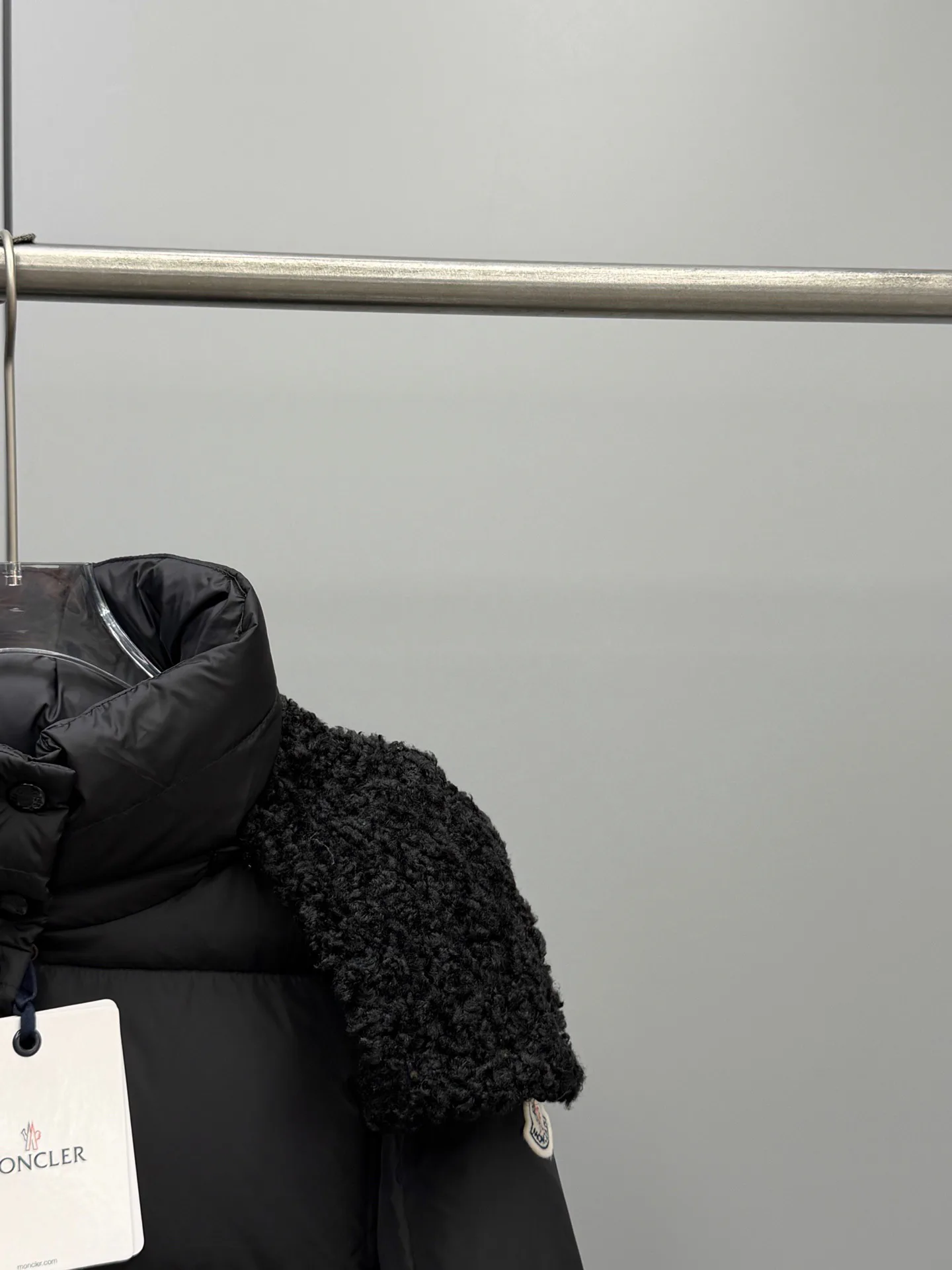 Куртки И Пуховики Женские Moncler 20137739