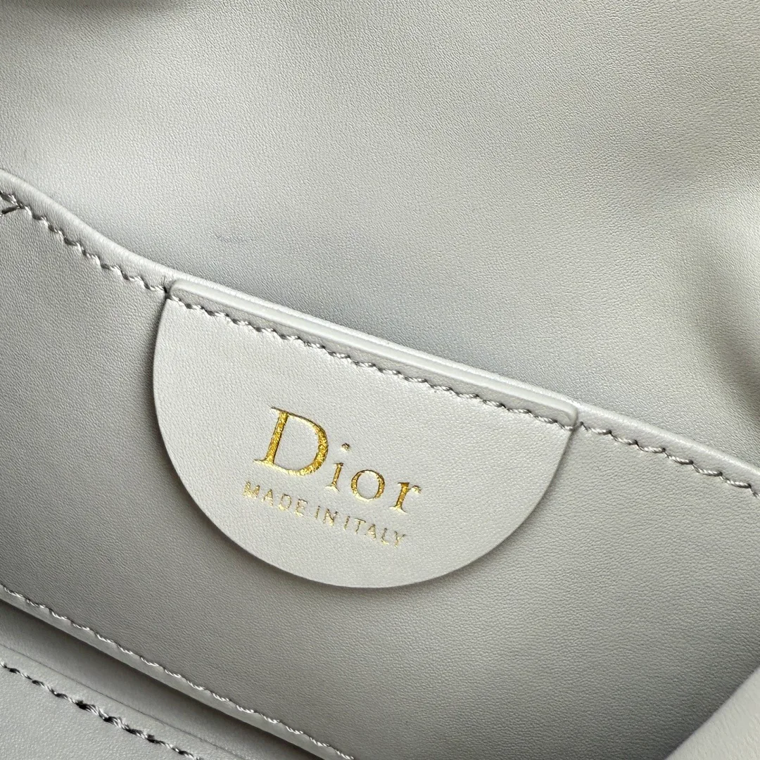 Классические Сумки Женские Christian Dior 18116266
