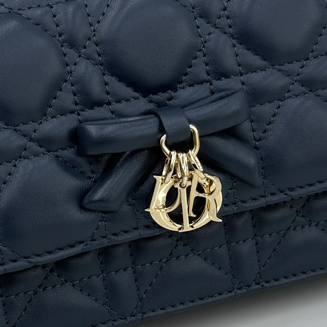 Классические Сумки Женские Christian Dior 12594771
