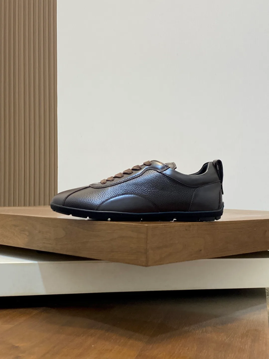 Кроссовки Мужские Armani 13136114