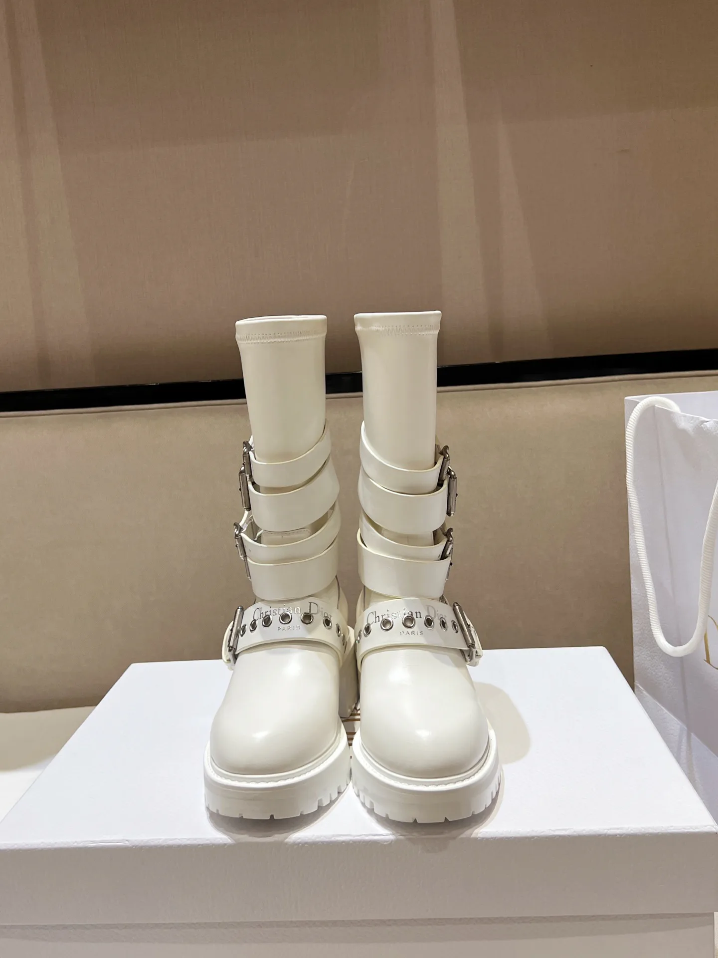 Сапоги Женские Christian Dior 18020371