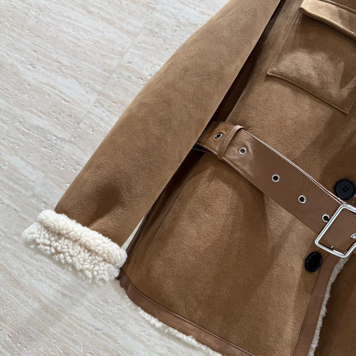 Кожаные Куртки И Дублёнки Женские Saint Laurent 2772804