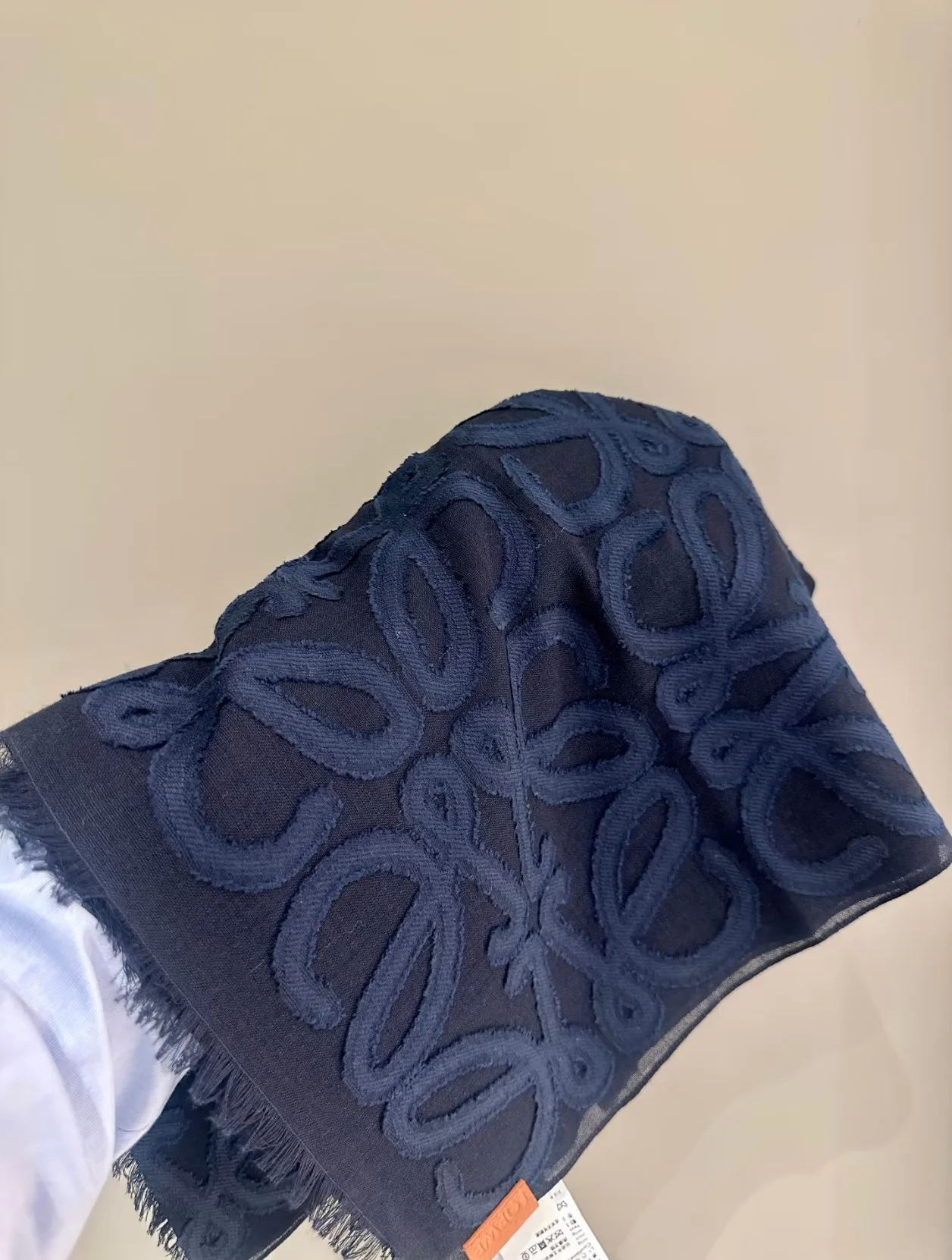 Шарфы Loewe 18523952