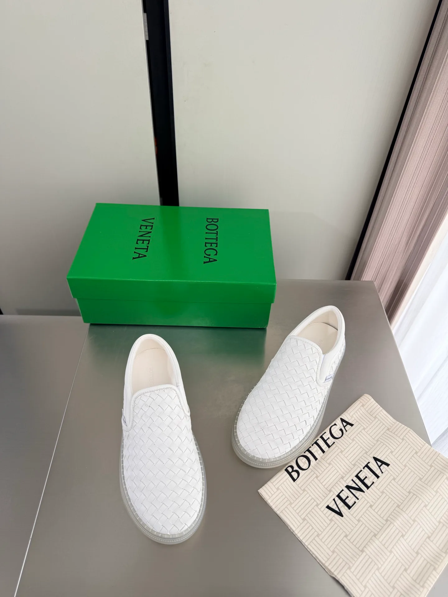 Кроссовки Женские Bottega Veneta 17722640