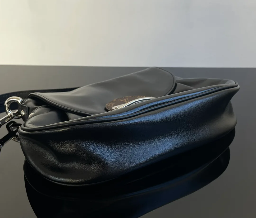 Клатчи Женские Louis Vuitton 263651