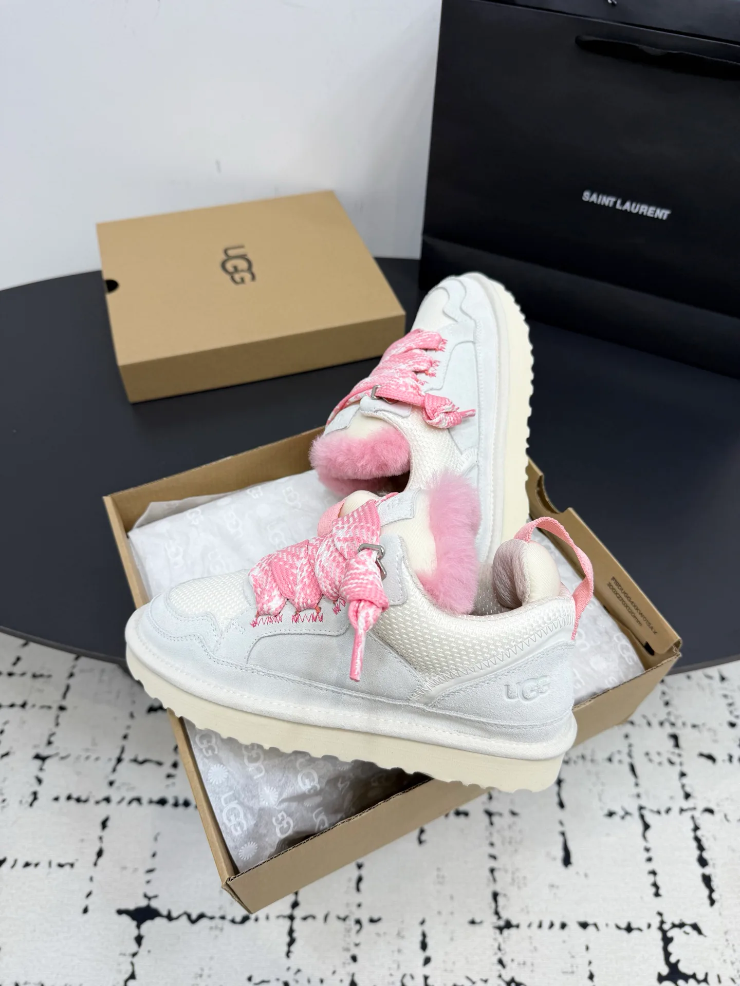 Кроссовки Женские Ugg 124727