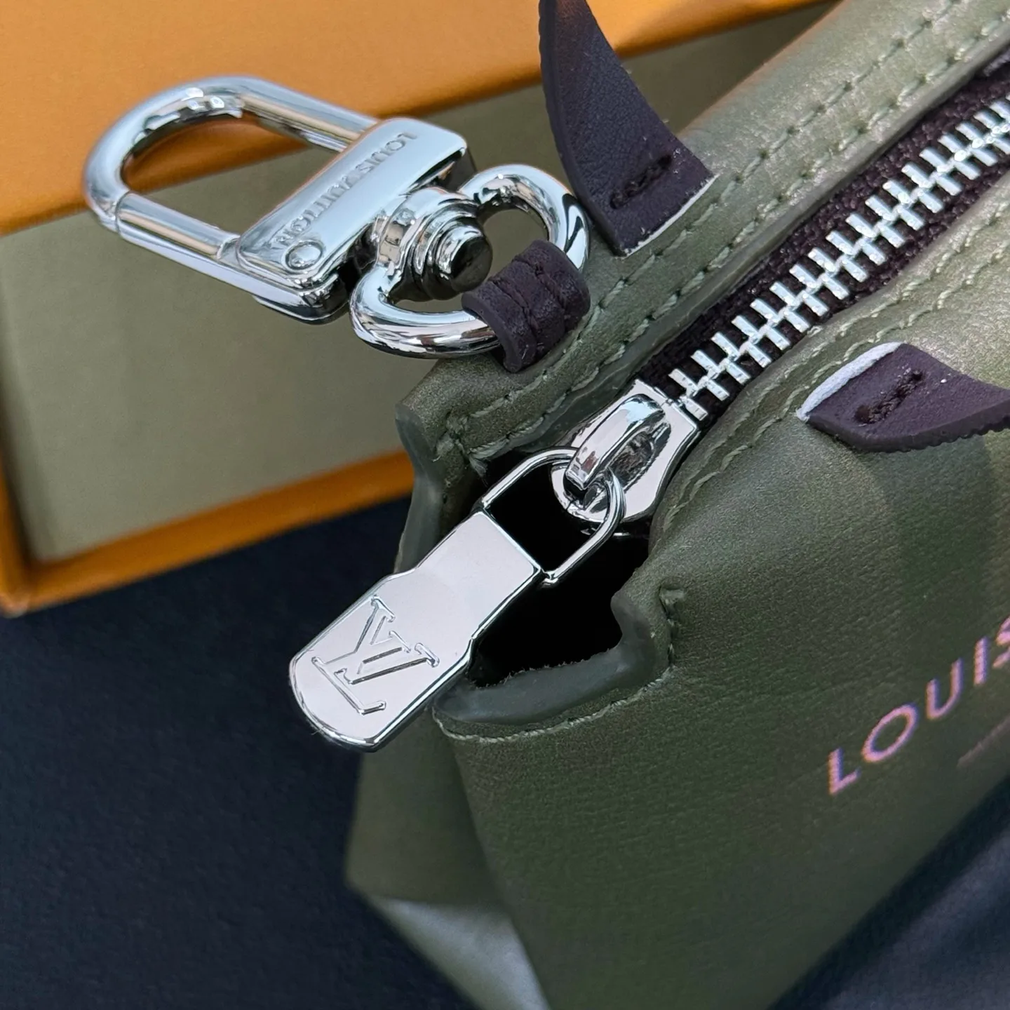 Ключницы Louis Vuitton 11568209