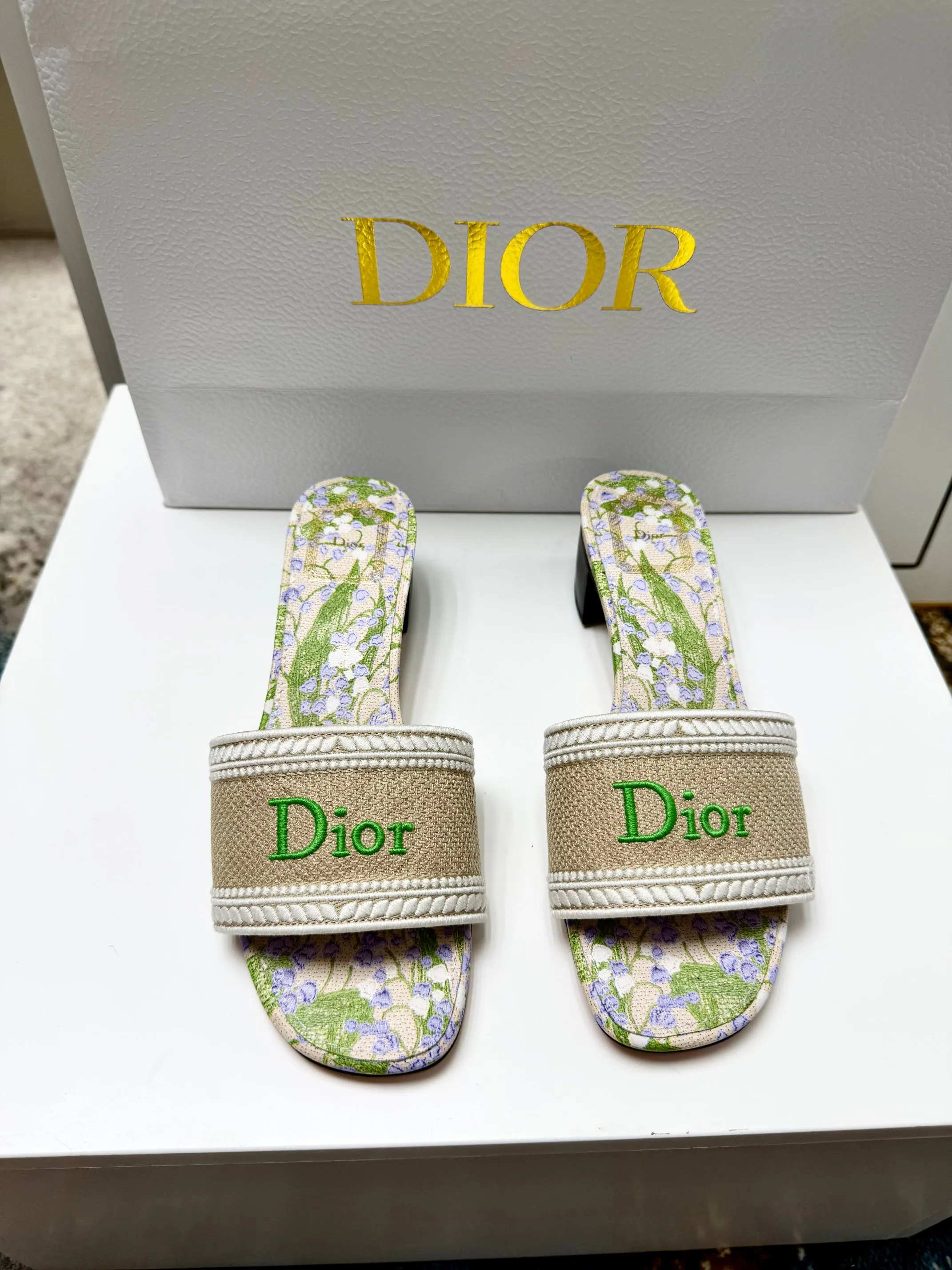 Сандалии Женские Christian Dior 12877265