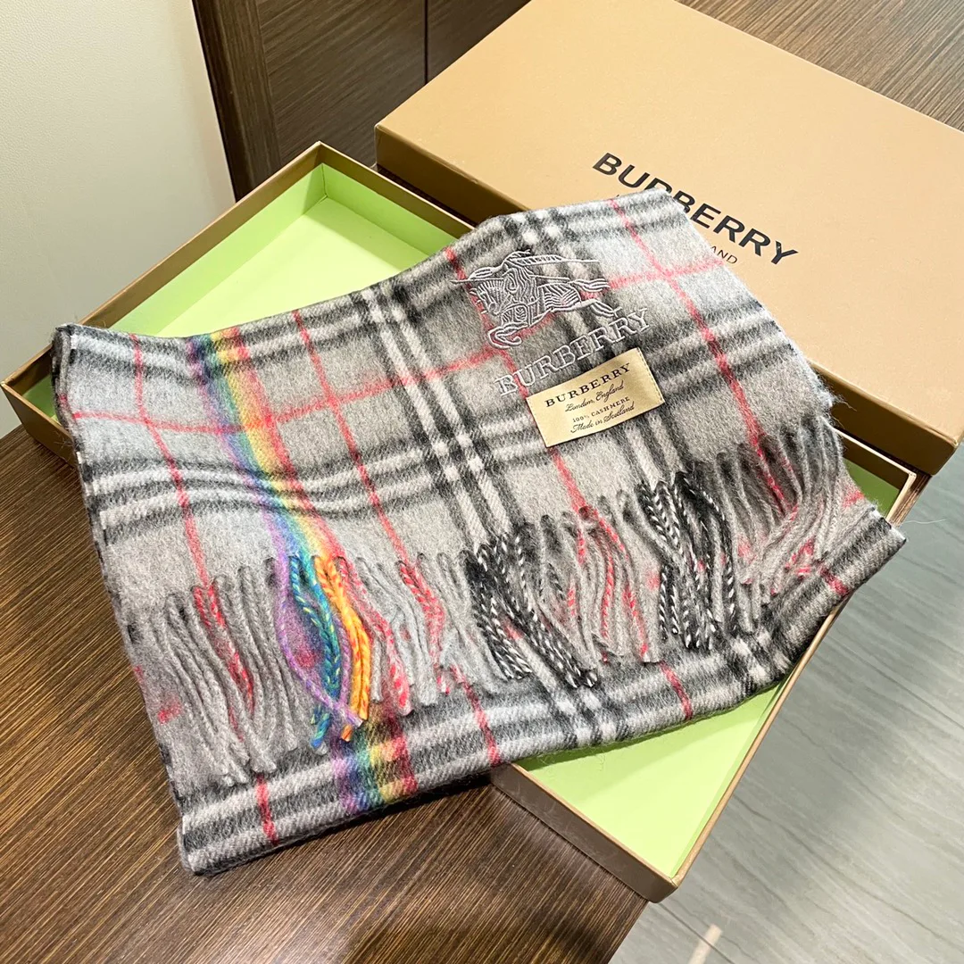 Шарфы Burberry 218470
