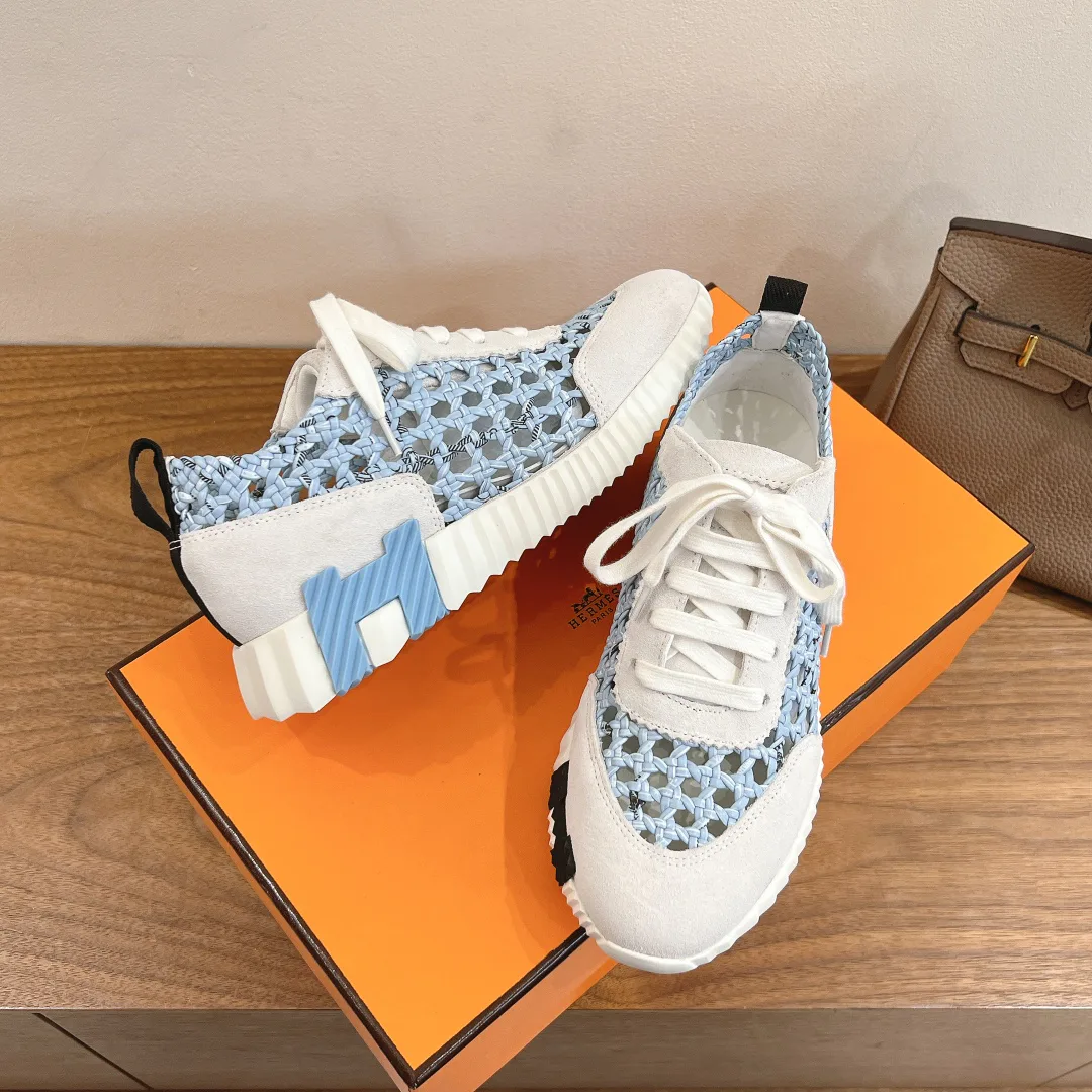 Кроссовки Женские Hermes 18729837