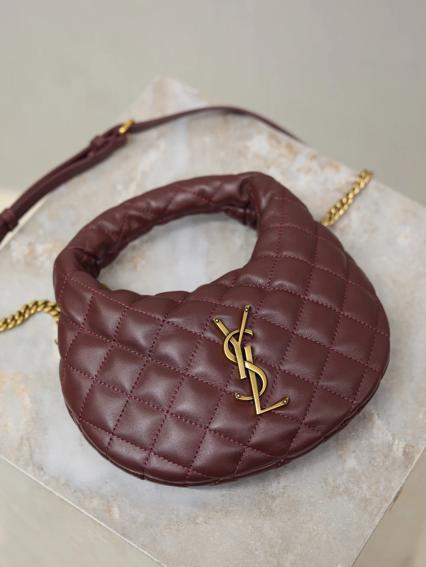 Сумки На Ремне Женские Saint Laurent 11504342