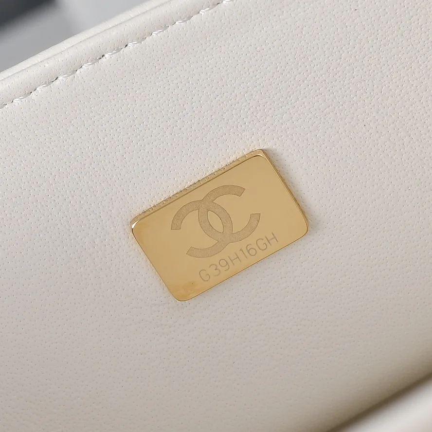 Классические Сумки Женские Chanel 18148081