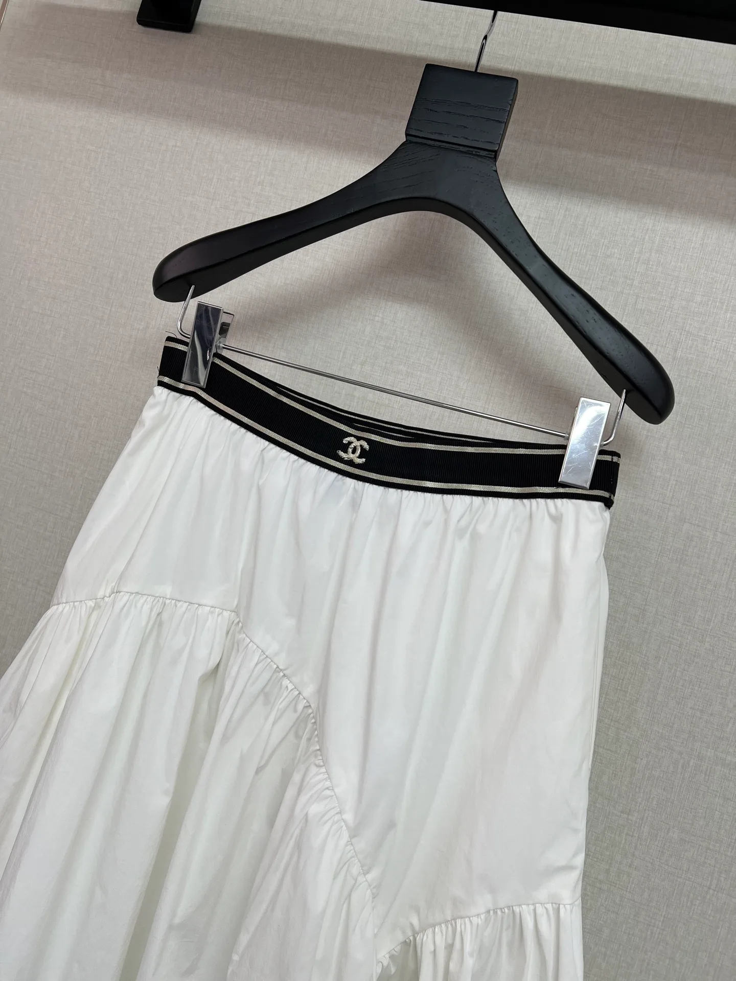 Юбки Женские Chanel 13545322