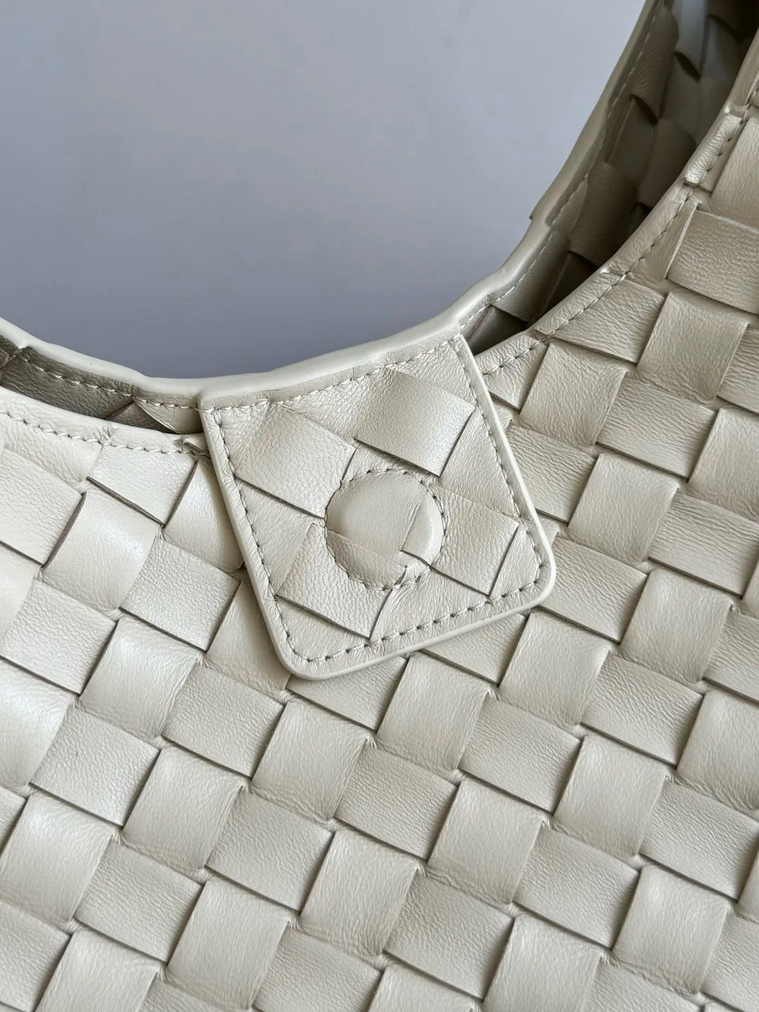 Классические Сумки Женские Bottega Veneta 11877860