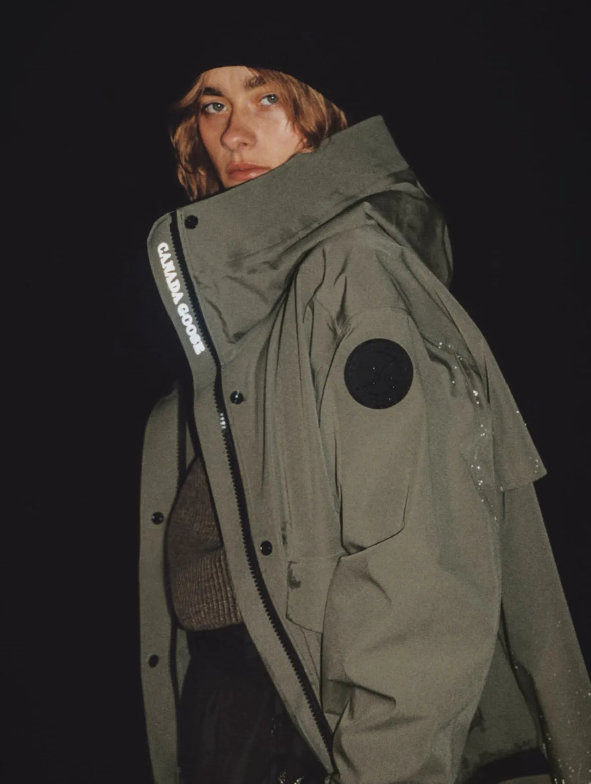 Куртки И Пуховики Женские Canada Goose 18132015