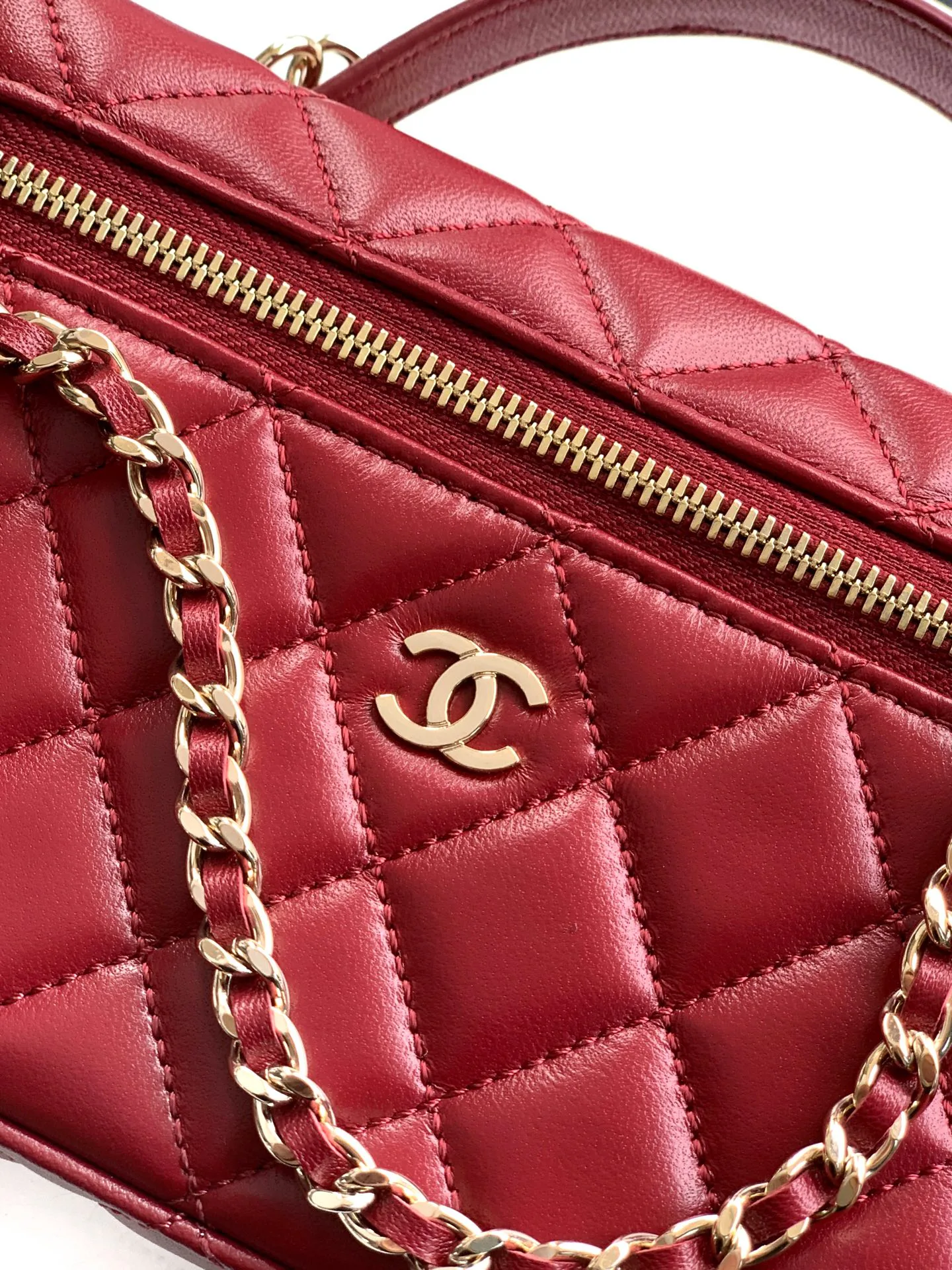 Классические Сумки Женские Chanel 12779074