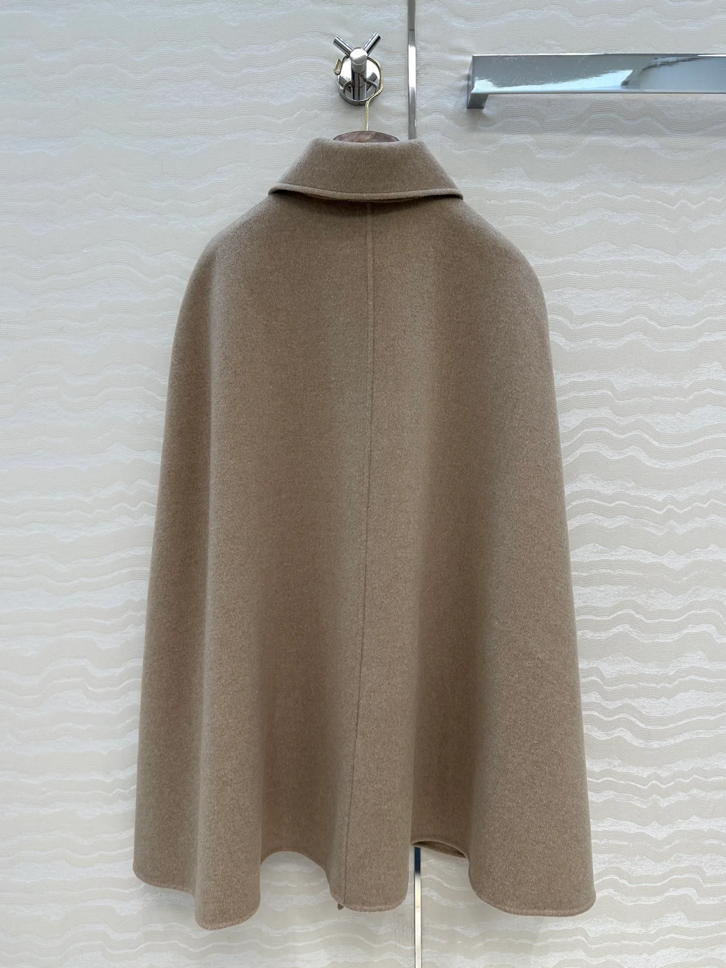Пальто Женские Loro Piana 18911023