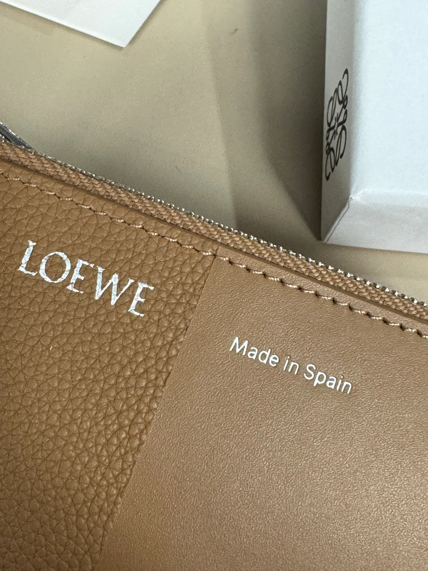 Клатчи Женские Loewe 3870956