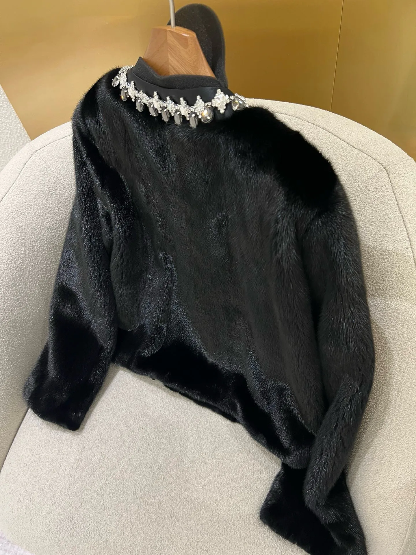 Шубы Женские Fendi 1069454