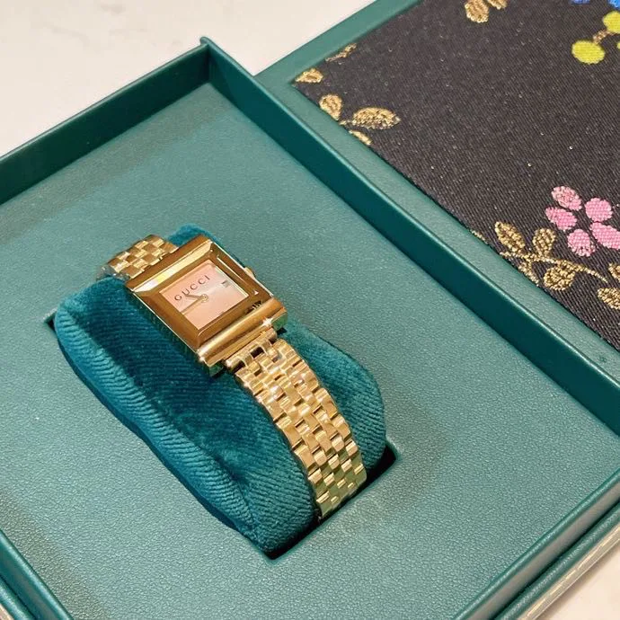 Часы Женские Gucci 11906690