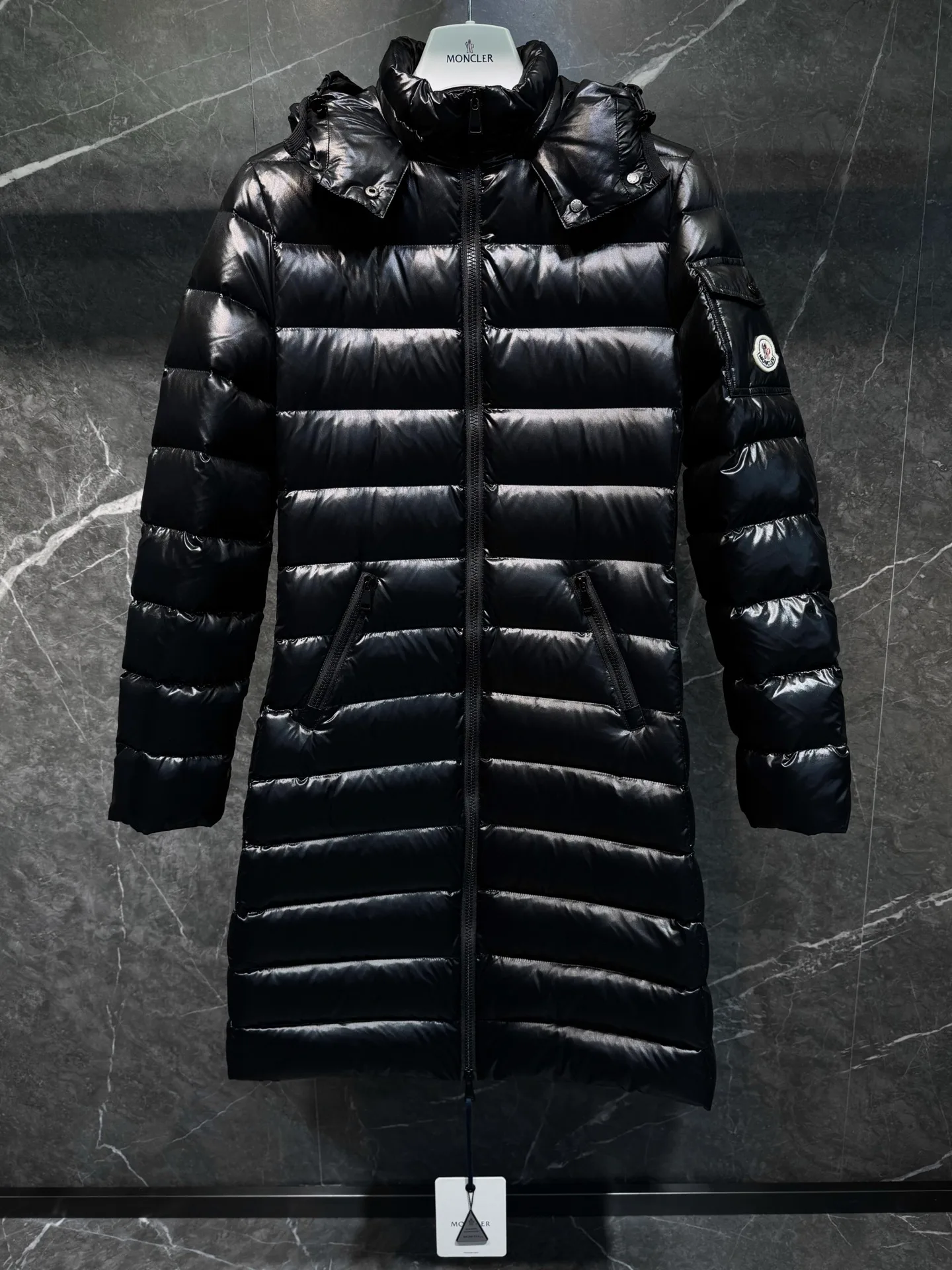 Куртки И Пуховики Женские Moncler 18184457