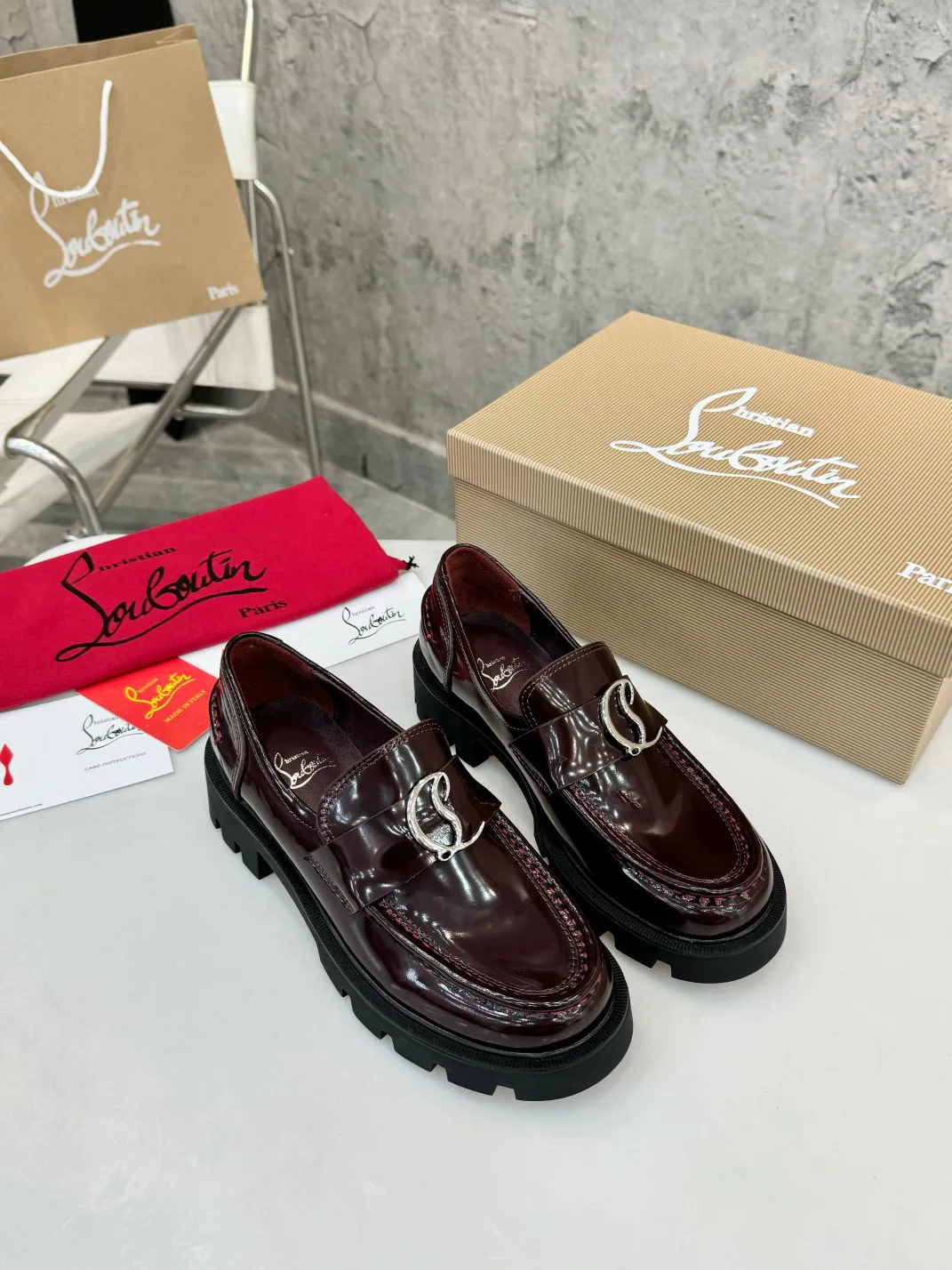 Туфли Женские Christian Louboutin 11468792