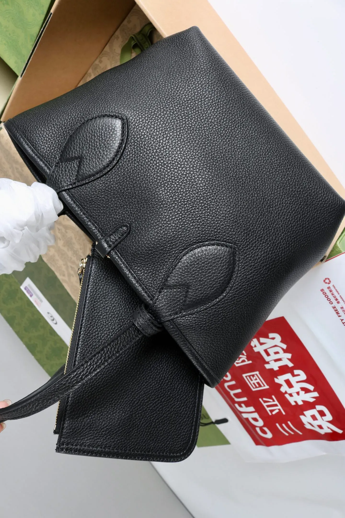 Классические Сумки Женские Gucci 393580