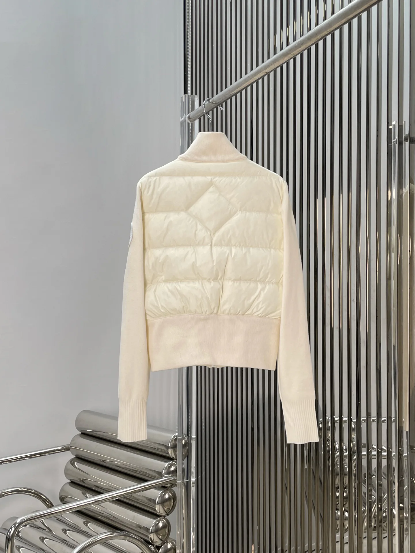 Куртки И Пуховики Женские Canada Goose 1212560