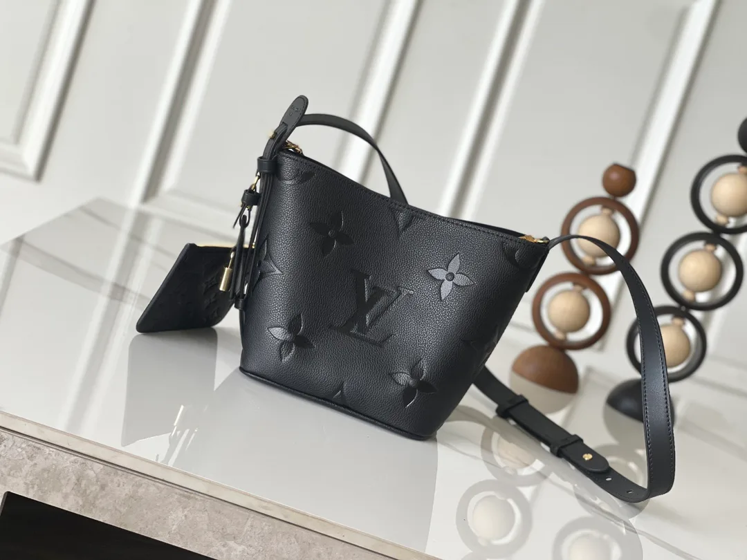 Сумки На Ремне Женские Louis Vuitton 260891