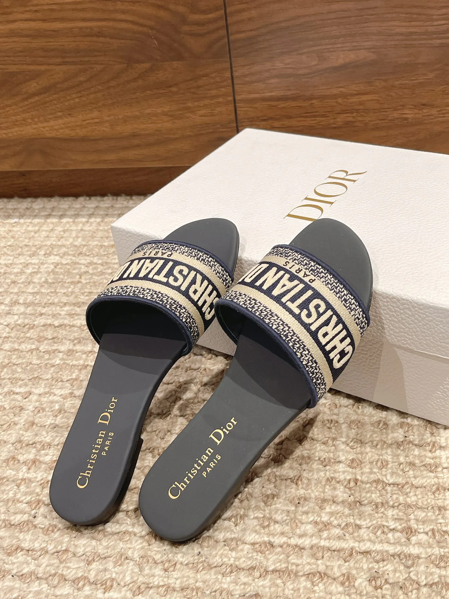 Шлепанцы Женские Christian Dior 11600073
