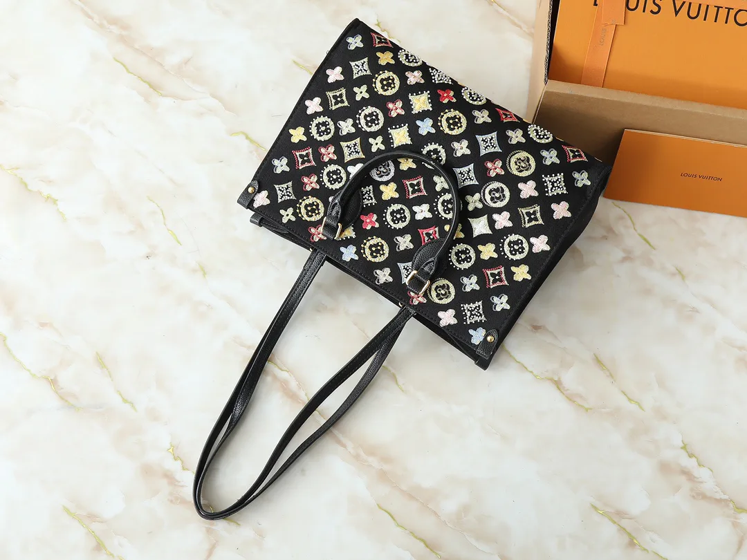 Сумки На Ремне Женские Louis Vuitton 71262