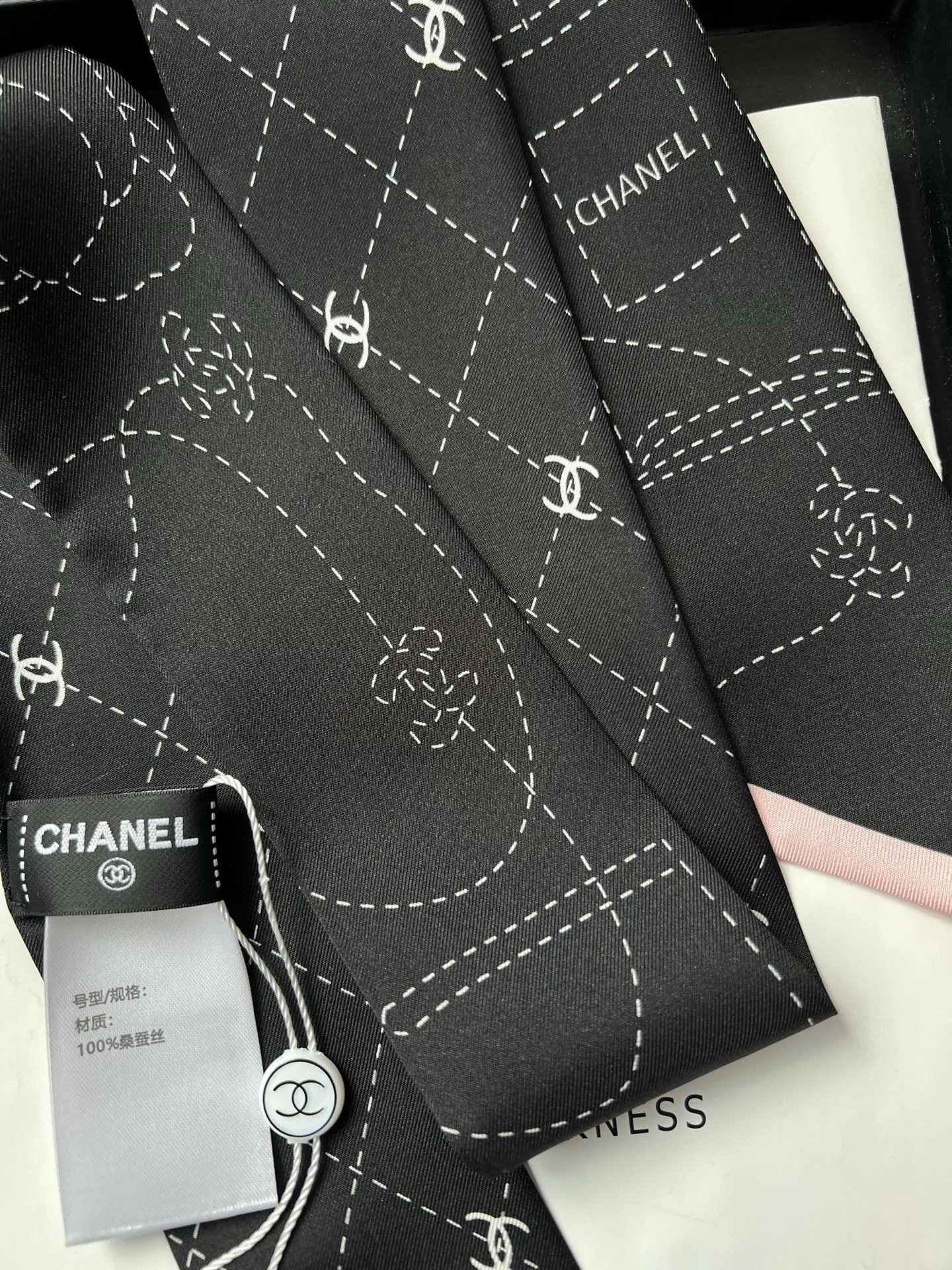 Платки Chanel 18675551