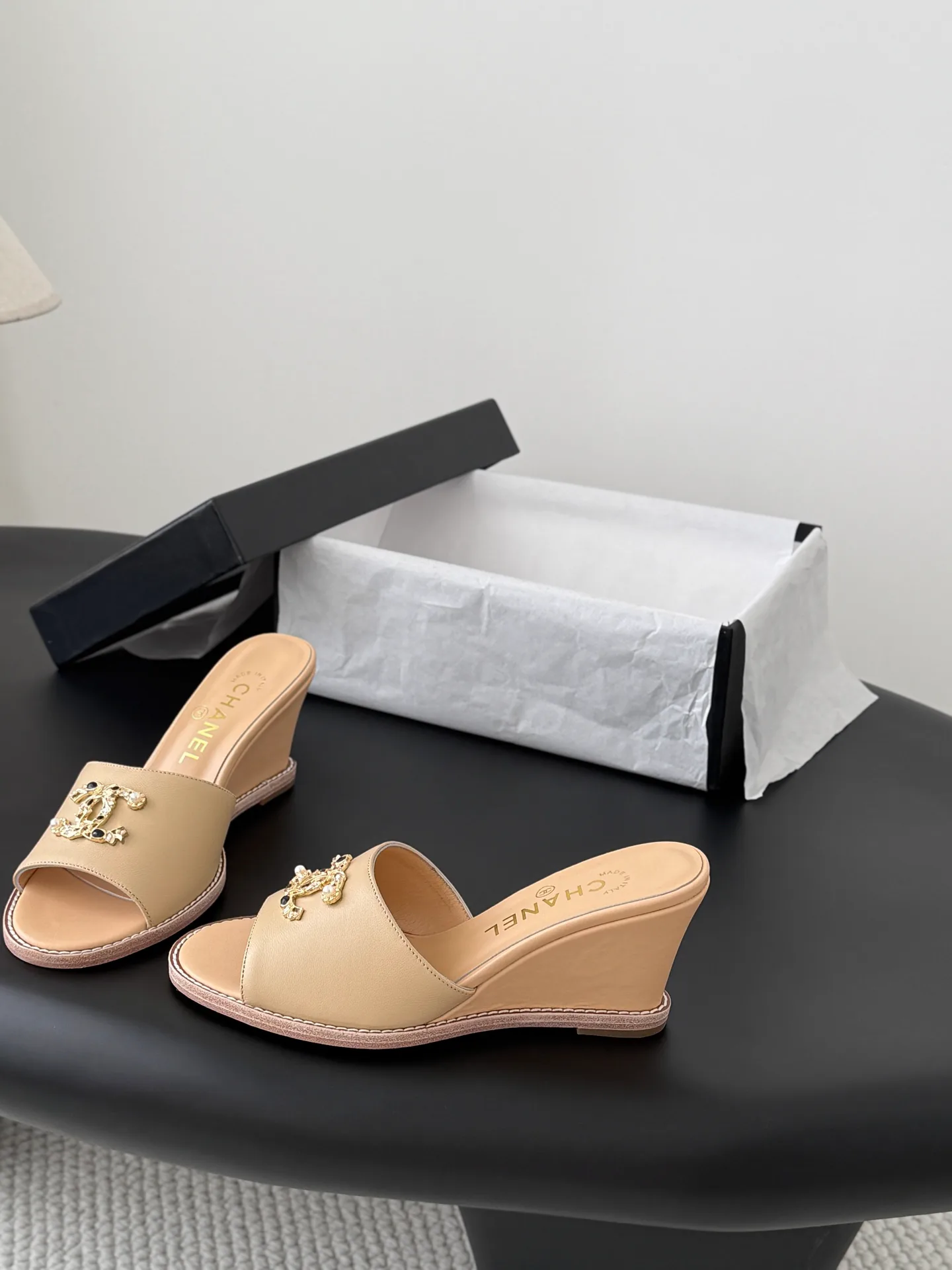 Туфли Женские Chanel 11684472