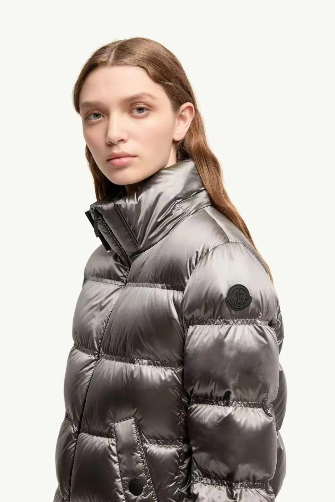 Куртки И Пуховики Женские Moncler 18016181