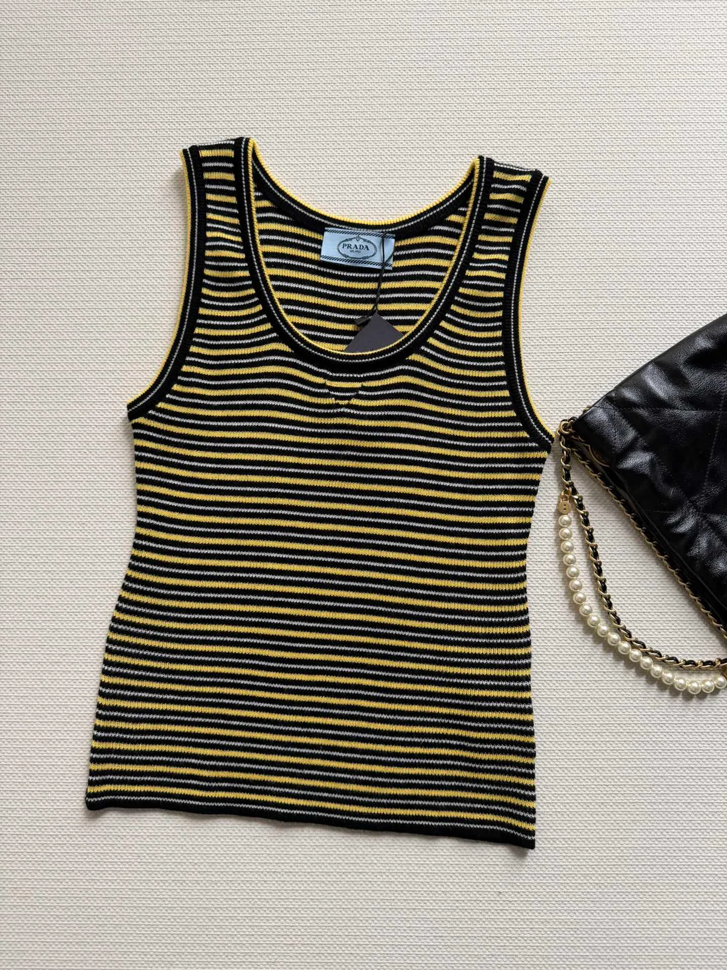 Топы Женские Prada 11421741