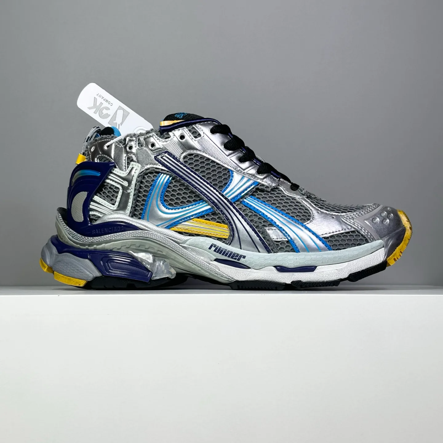 Кроссовки Женские Balenciaga 9699661