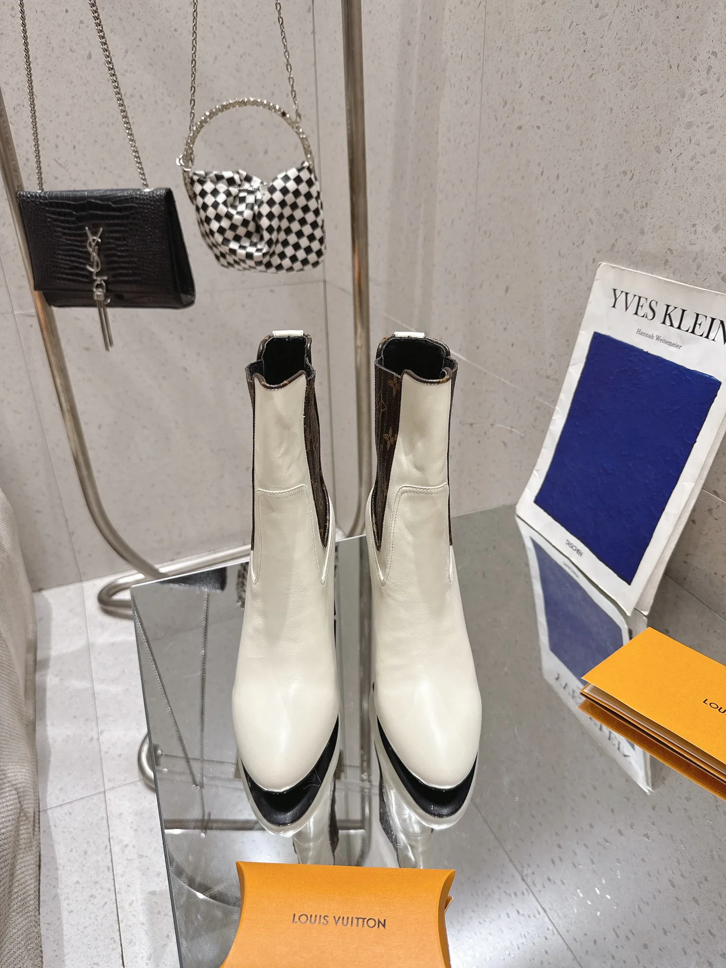 Ботильоны Женские Louis Vuitton 146951