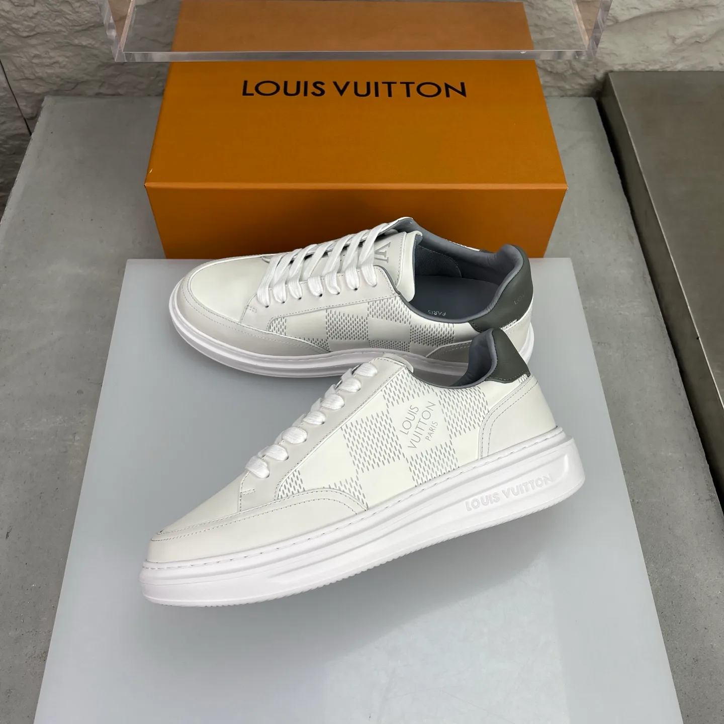 Кроссовки Мужские Louis Vuitton 1276615