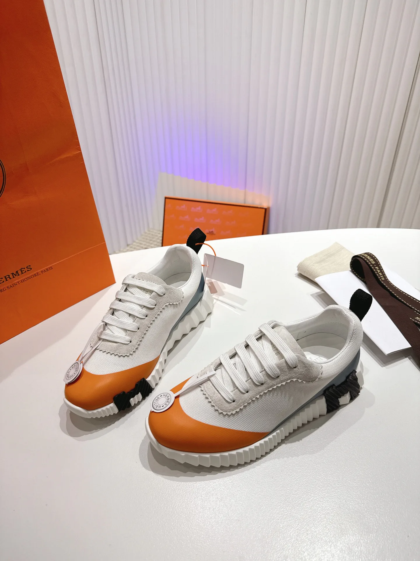 Кроссовки Женские Hermes 1744771