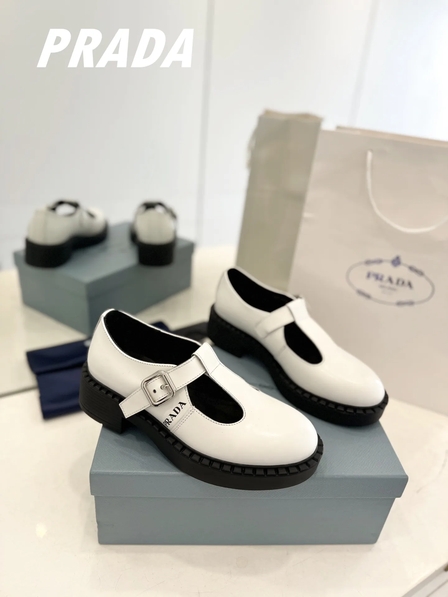 Туфли Женские Prada 17286918