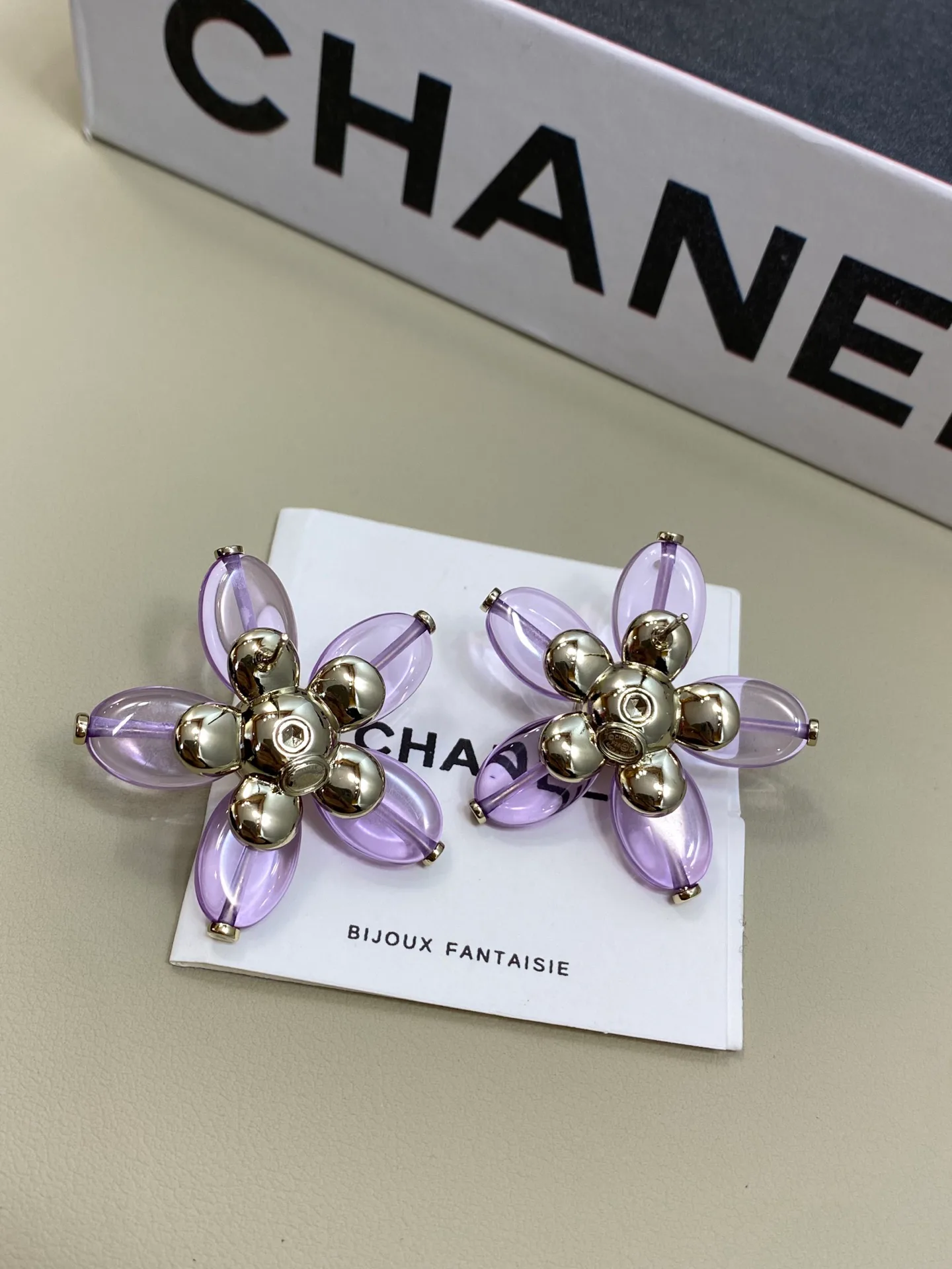 Бижутерия Chanel 6139697