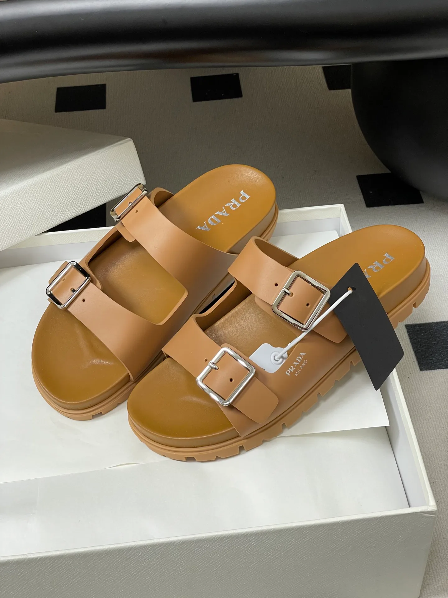 Сандалии Женские Prada 12810961