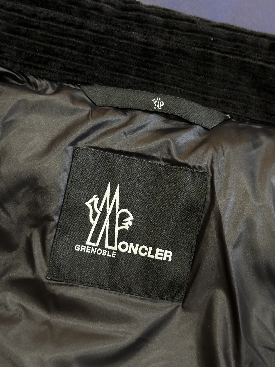 Куртки И Пуховики Мужские Moncler 18209781