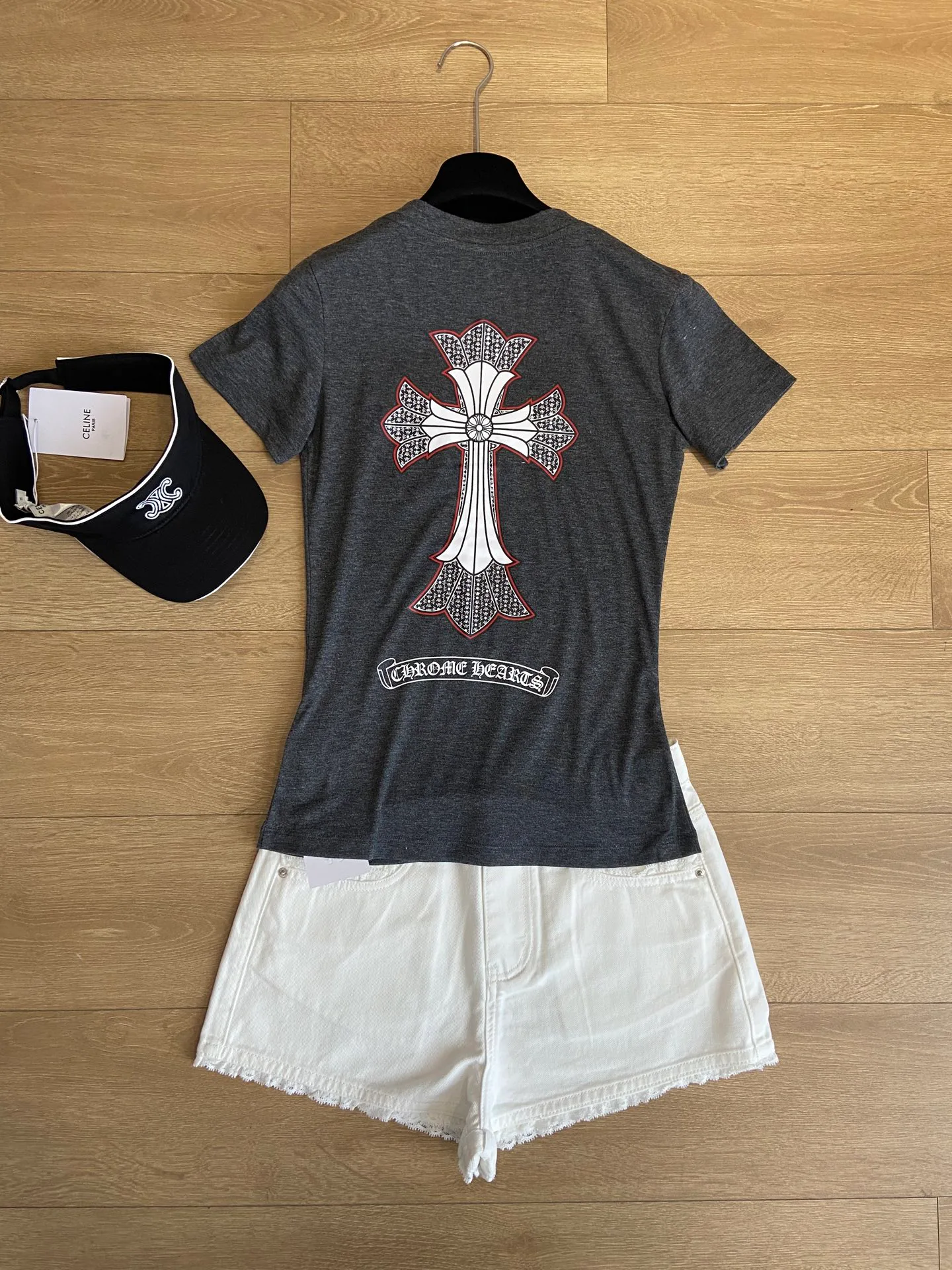 Футболки Женские Chrome Hearts 17160001