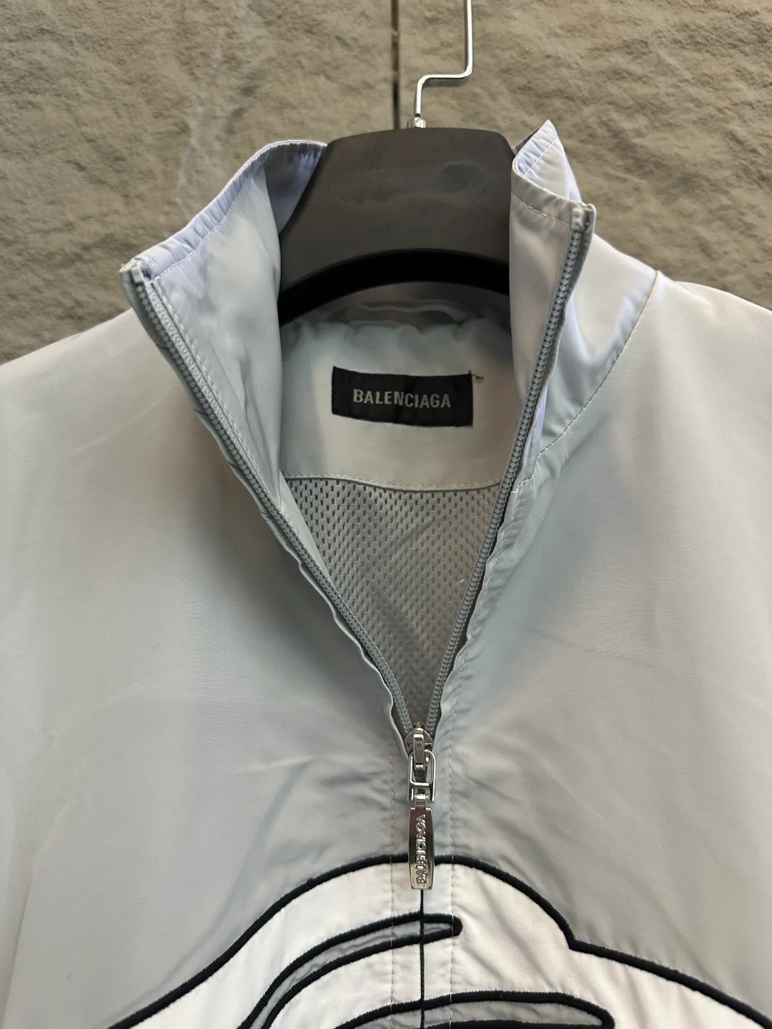 Куртки И Пуховики Женские Balenciaga 11538808