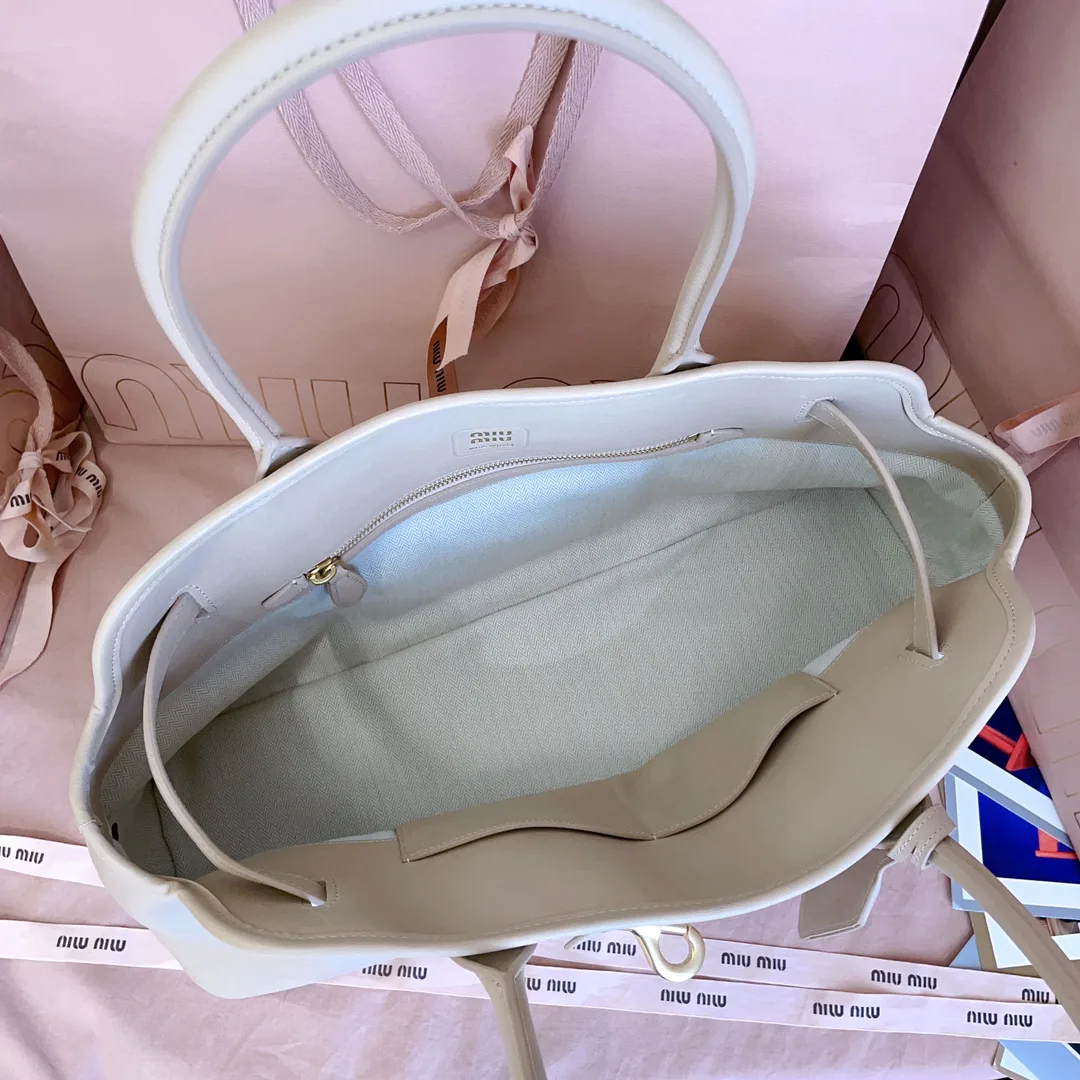 Классические Сумки Женские Miu Miu 11872258
