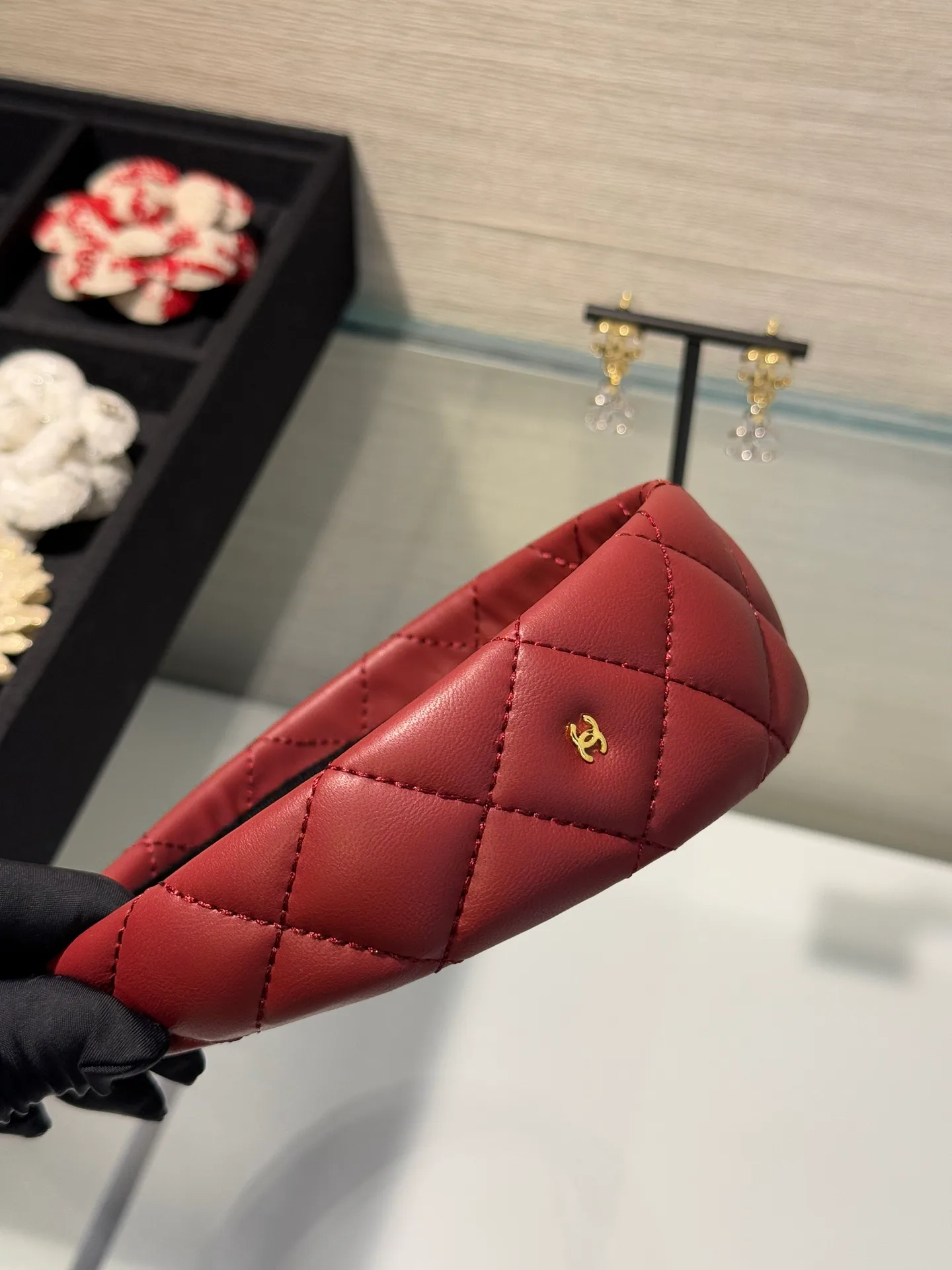 Головные Уборы Chanel 11693706